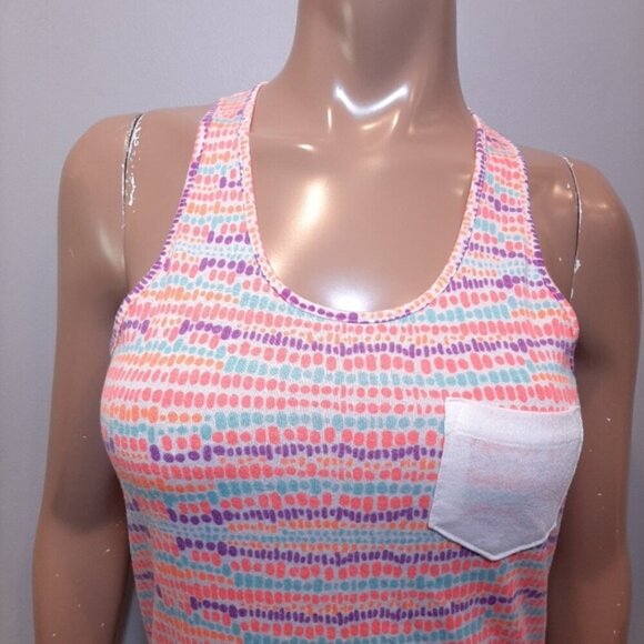 3/$20 UNDER ARMOUR Heat Gear Tank Top Racerback Pocket Semi Fitted Multicolored - Picture 3 of 11